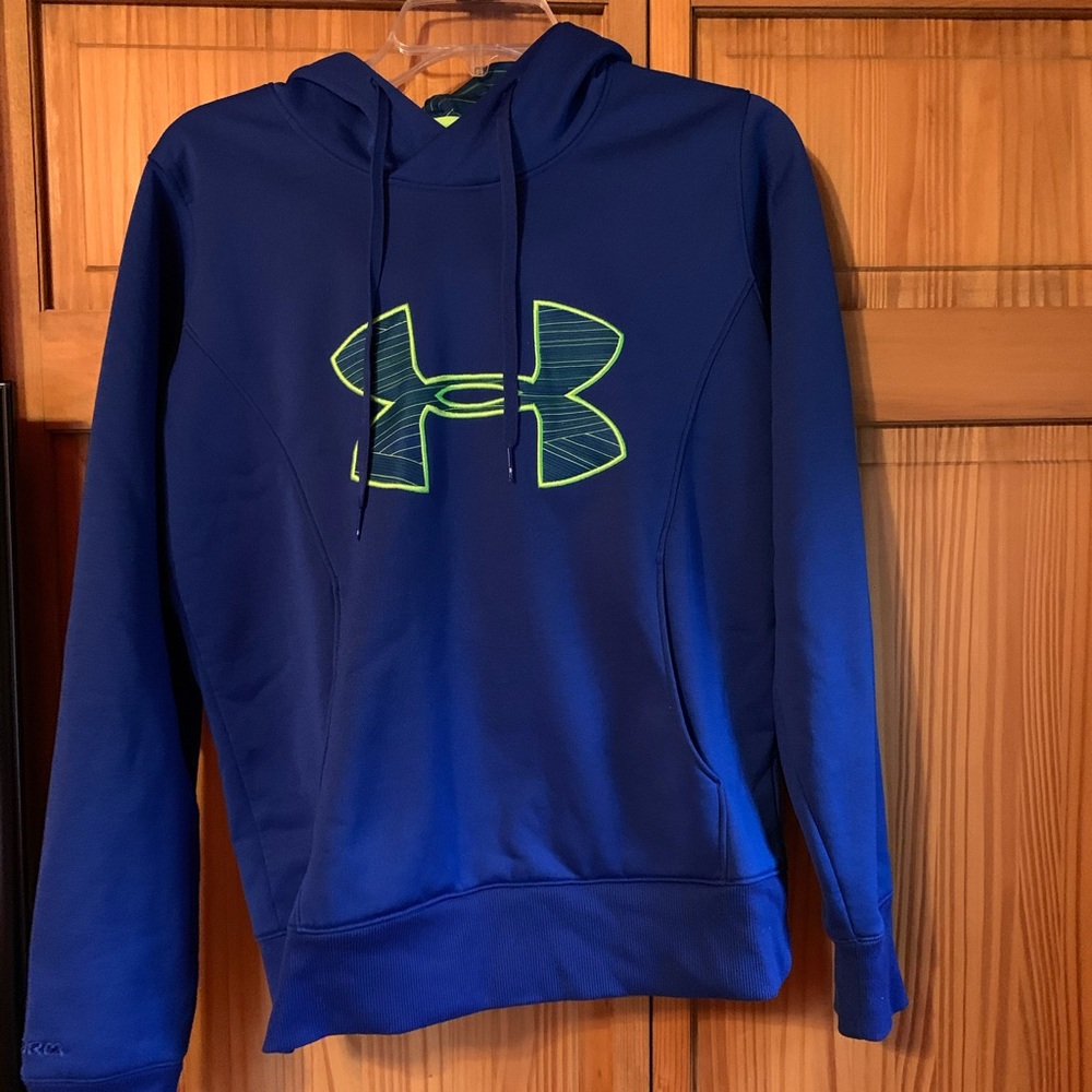 Under armor Semi Fitted Sweatshirt